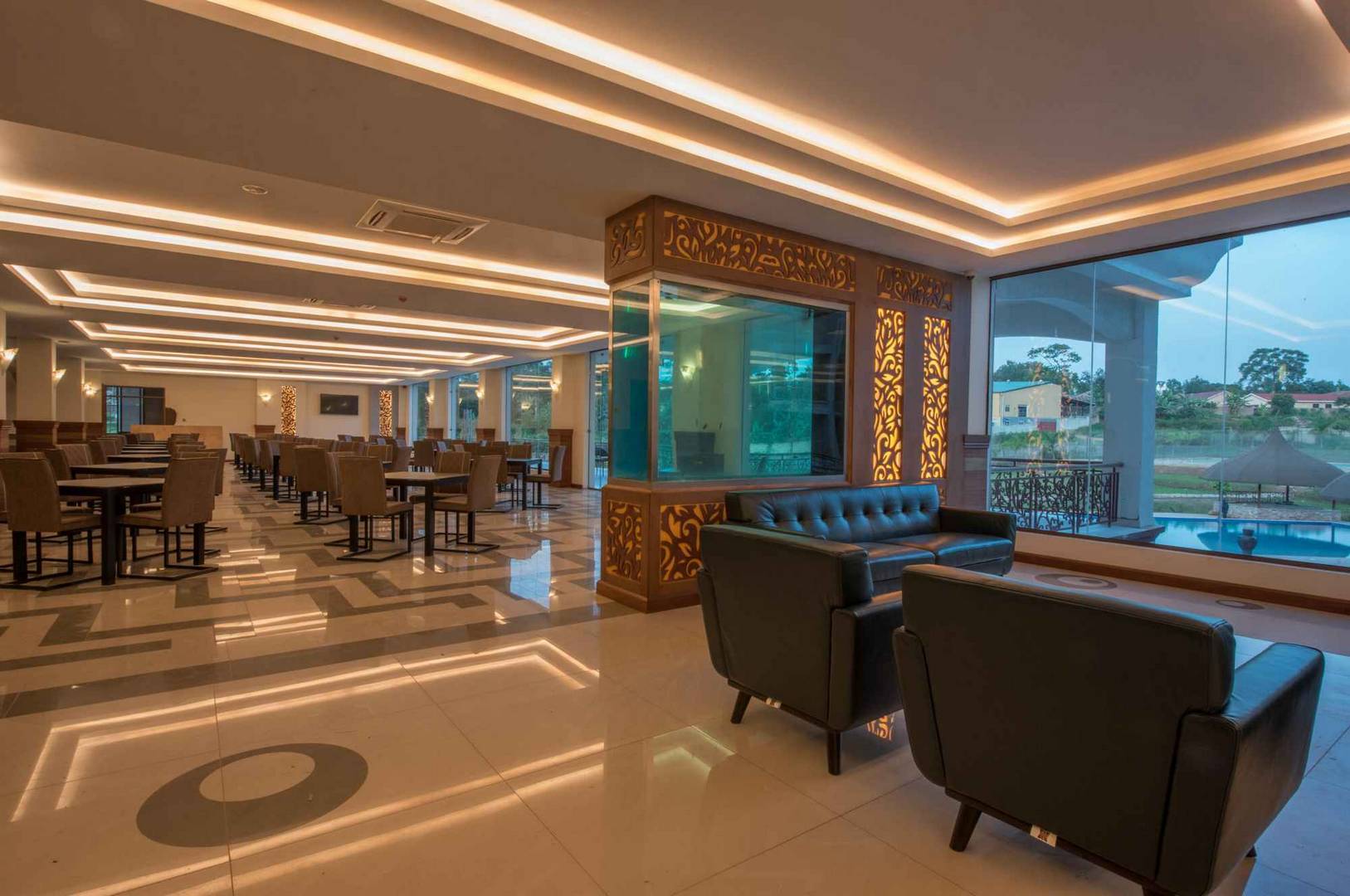 Kampala Nile Resort - Lobby
