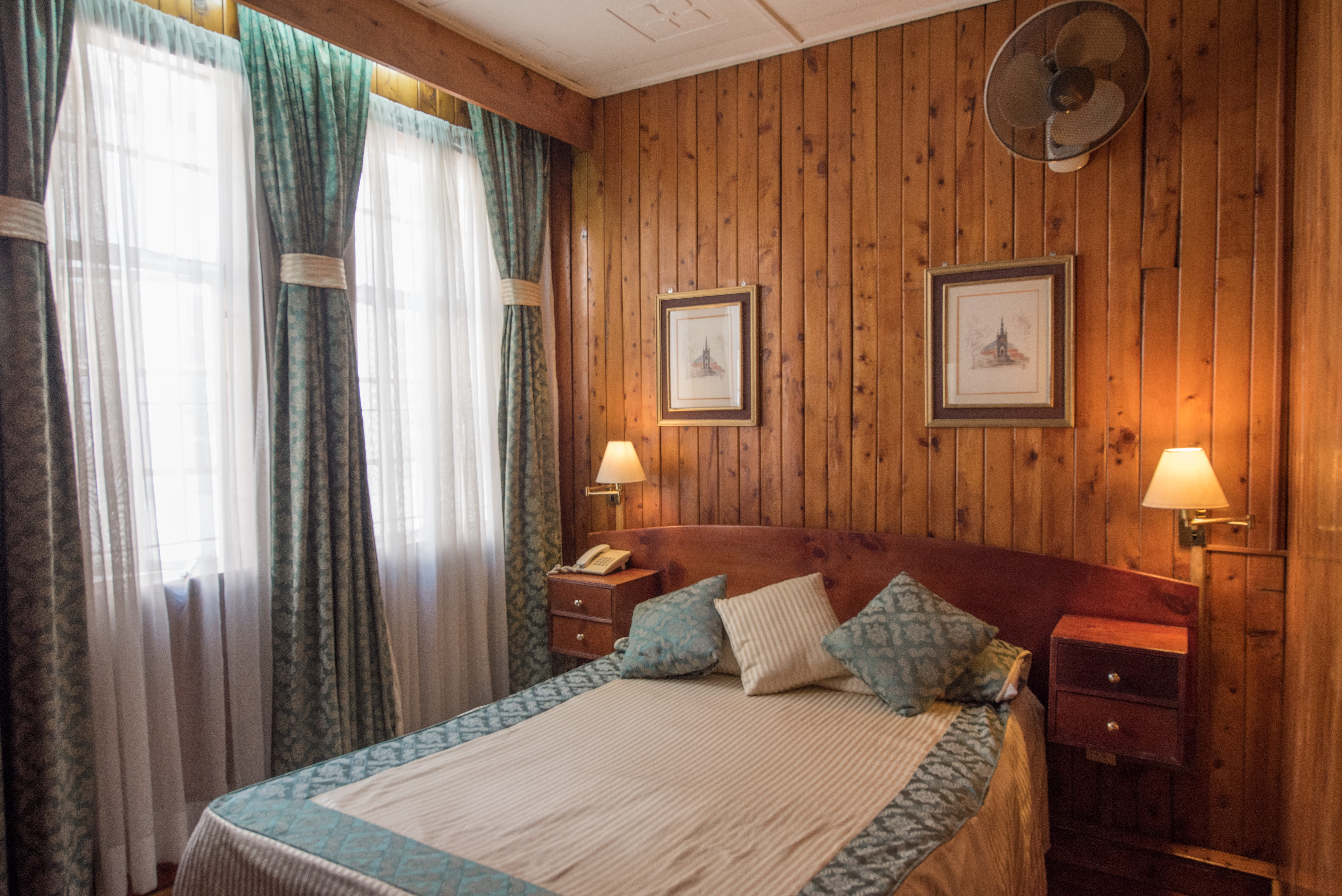 Oakwood Hotel